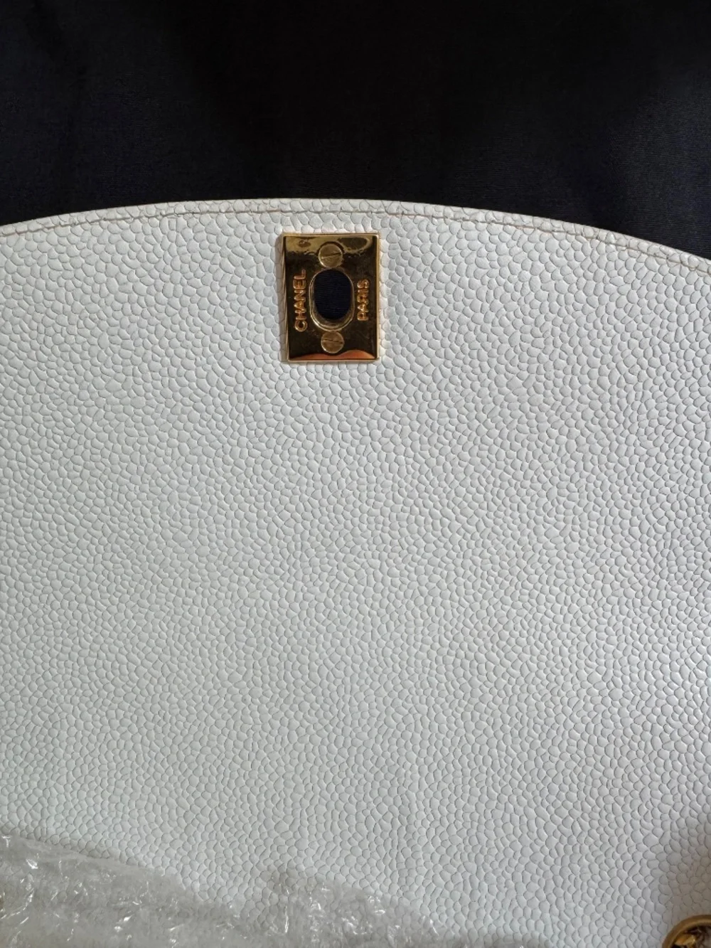 Vintage Medium White Chanel Diana Caviar